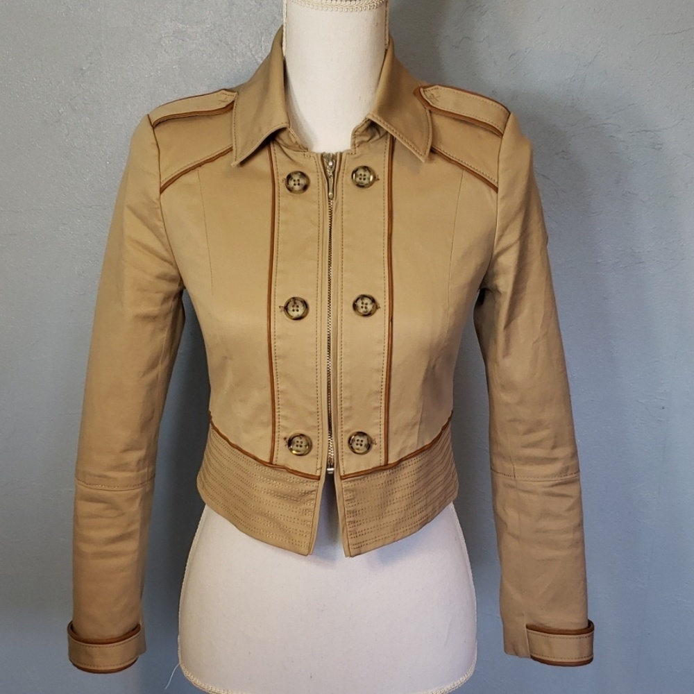 White House Black Market Collared Crop Jacket